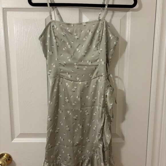 Hollister Satin Wrap Short Dress - Picture 2 of 2